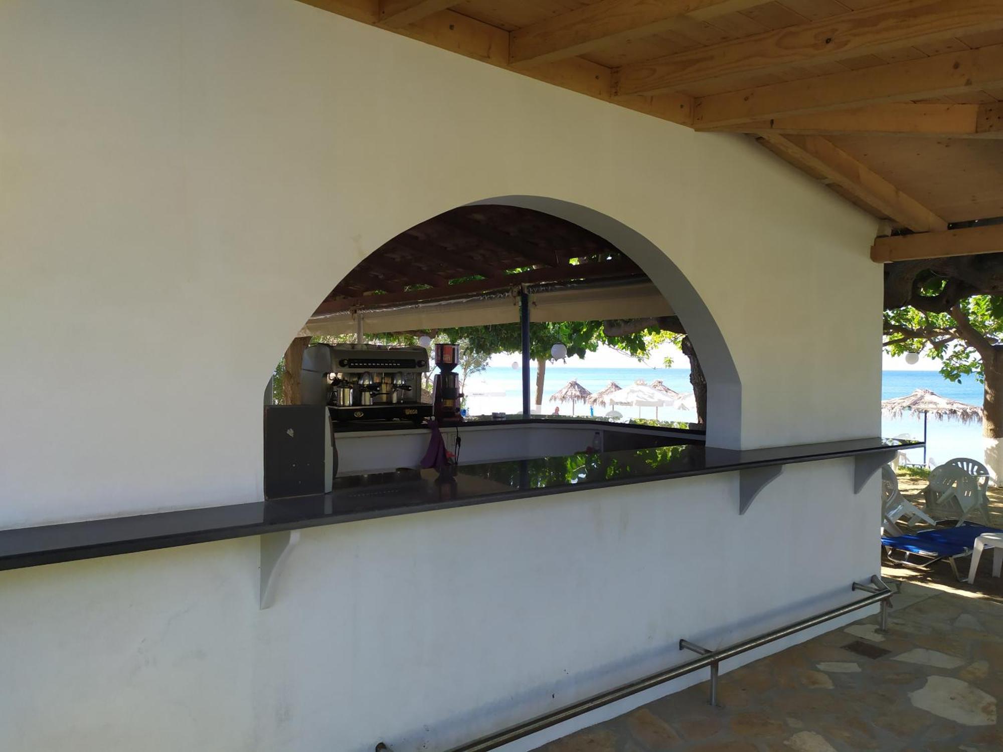 Makinia Beach Nafpaktos エクステリア 写真